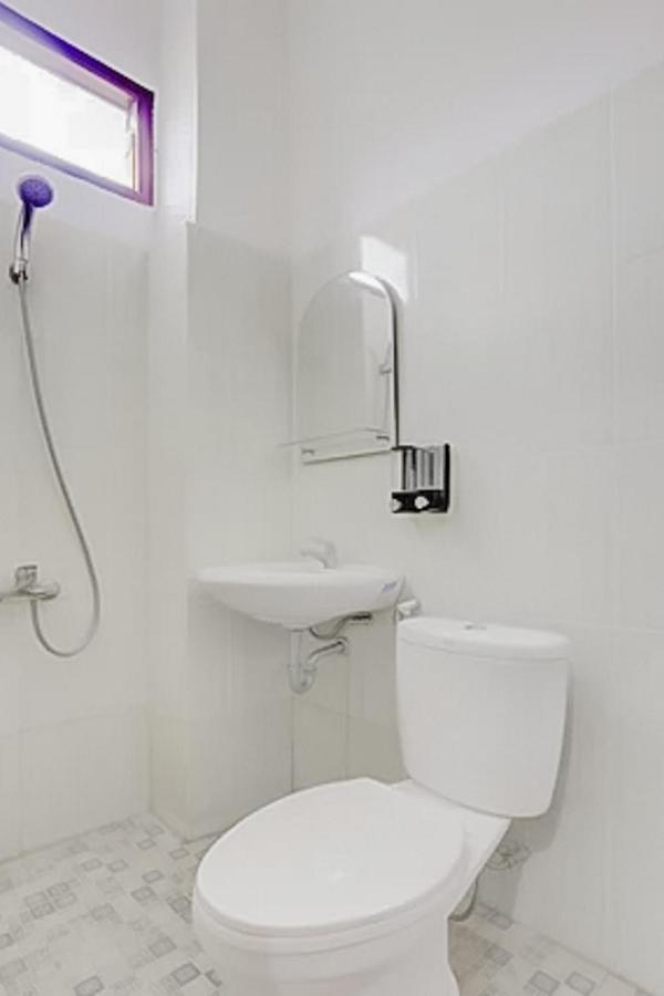 Reddoorz At Pelangi Guest House Balikpapan  Ngoại thất bức ảnh
